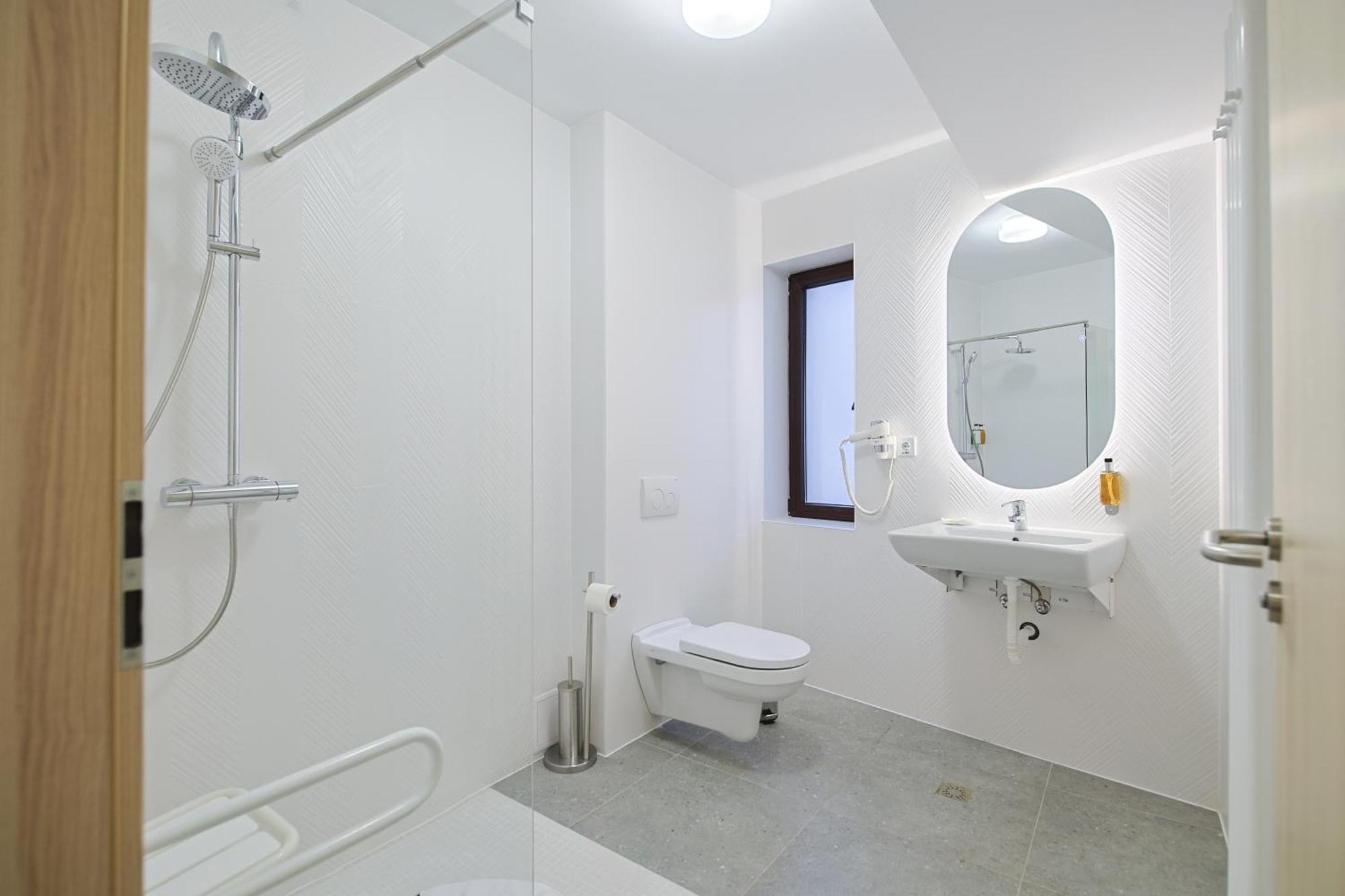 Potaissa Hotel Turda Bagian luar foto