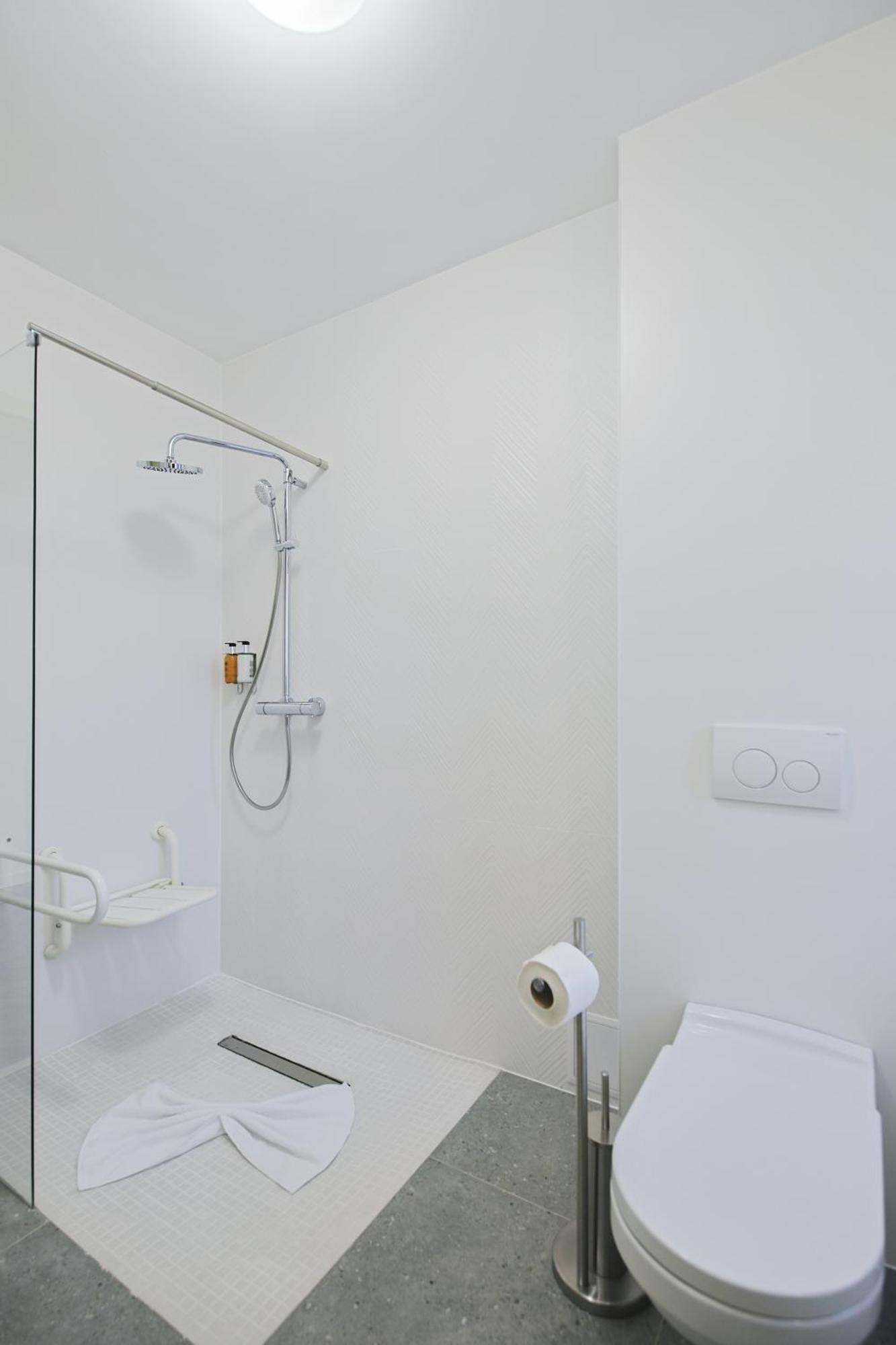 Potaissa Hotel Turda Bagian luar foto